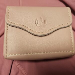 NWOT Portland Leather Blush Pink Wallet
